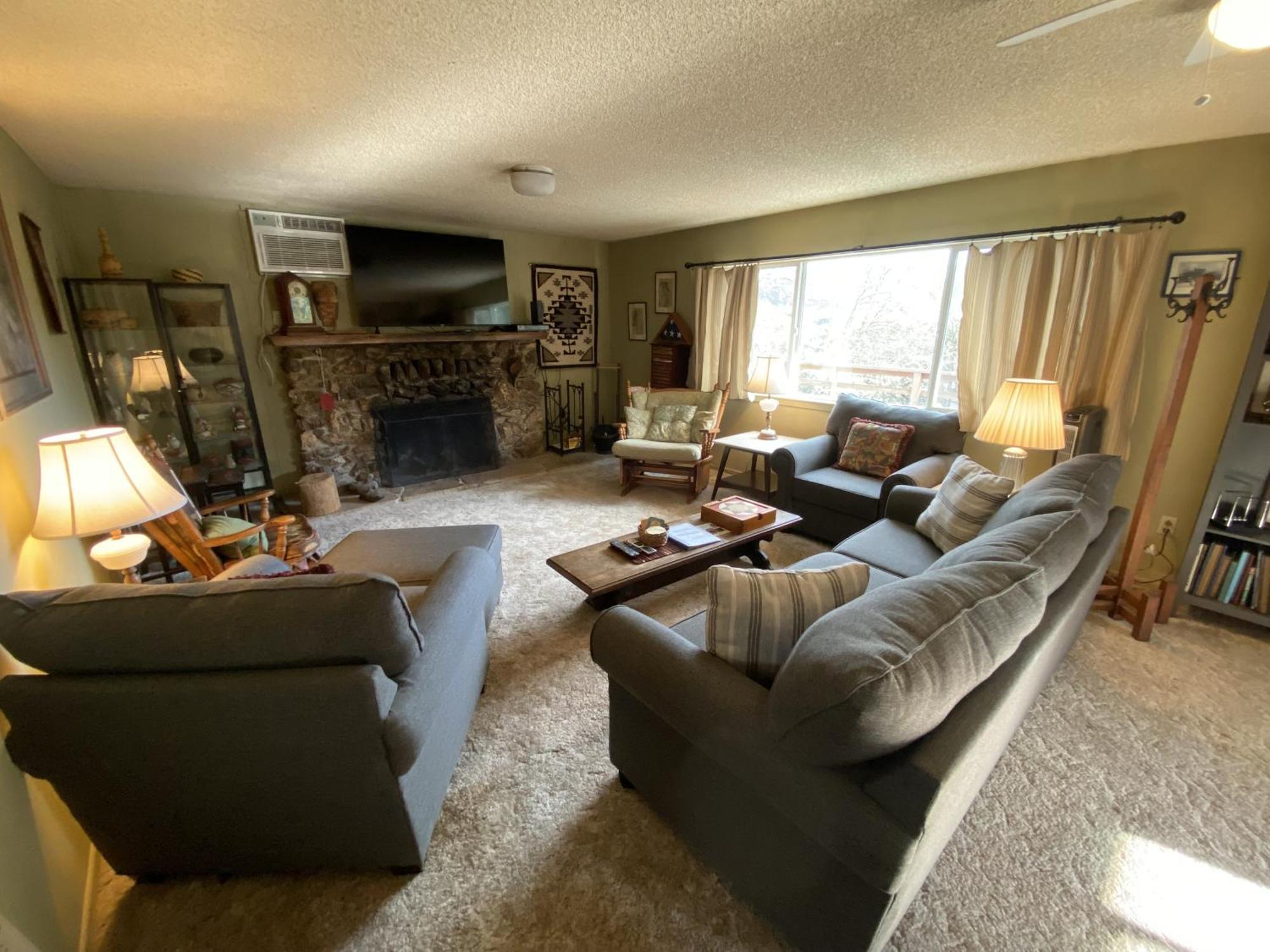 Вилла Hodges Hill Yosemite House Окхерст Экстерьер фото